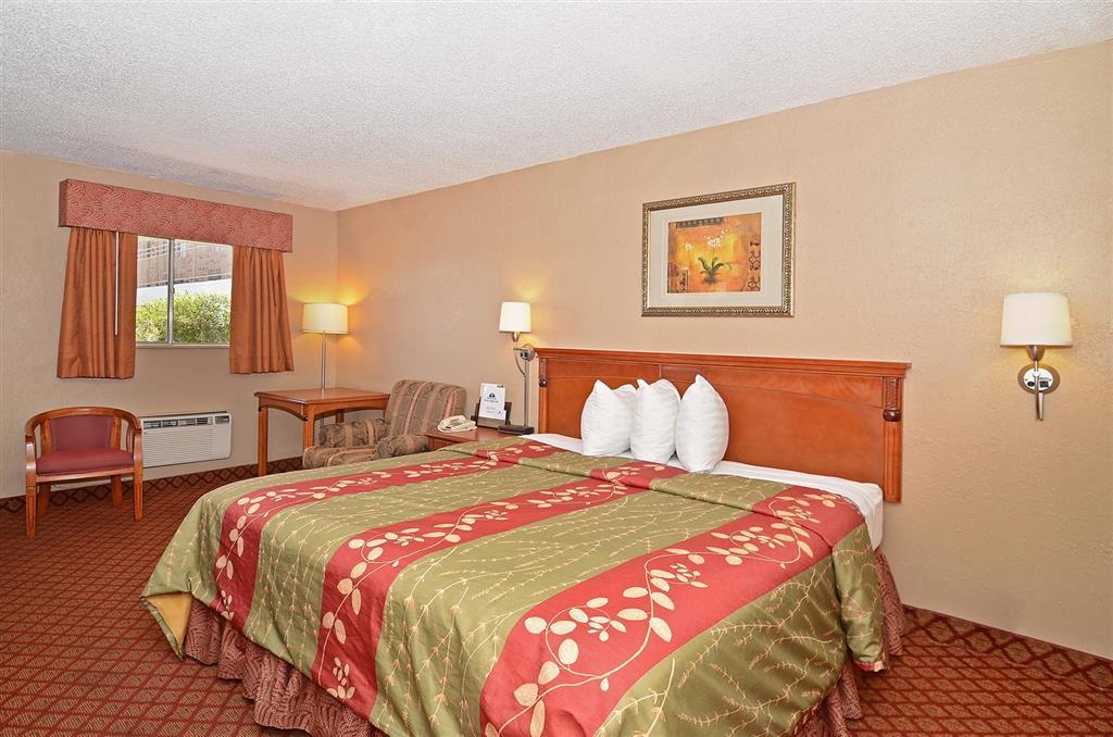 Americas Best Value Inn Crosstimbers Stephenville Habitación foto