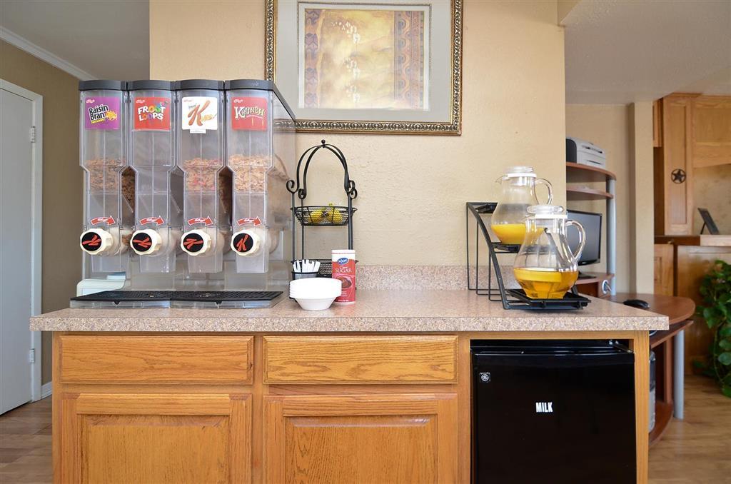 Americas Best Value Inn Crosstimbers Stephenville Restaurante foto